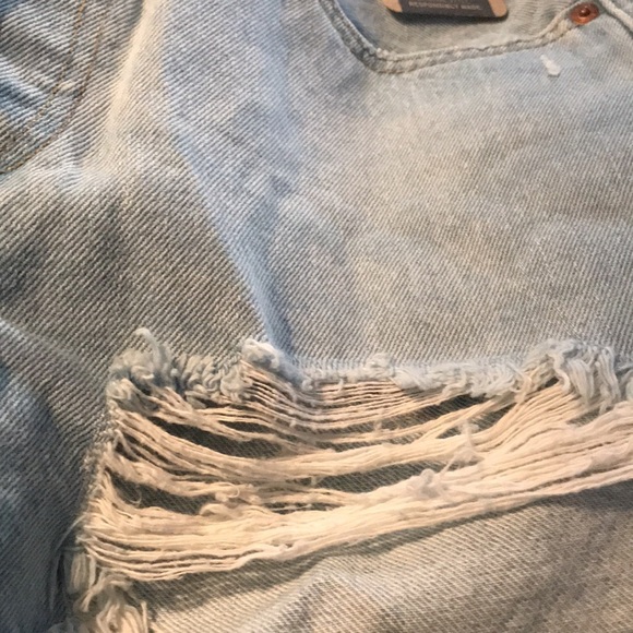NWT Levi’s 501 Denim Cutoff Shorts - Picture 6 of 7